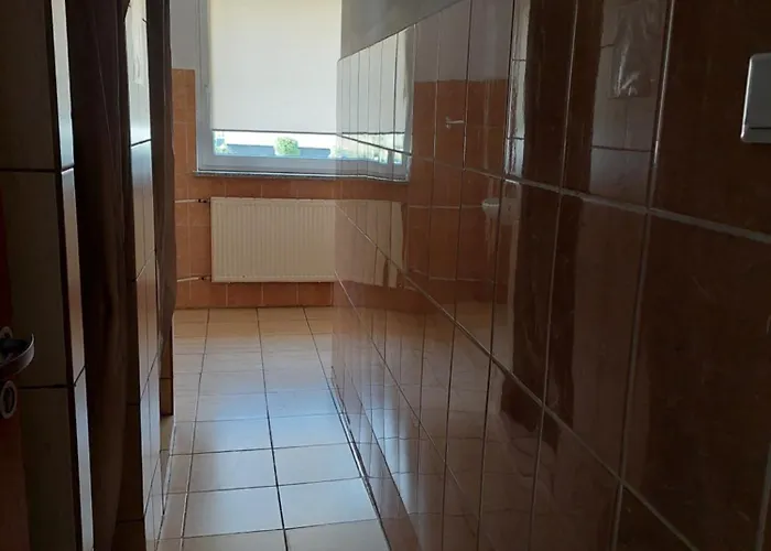 - Opal Vandrarhem Bytom